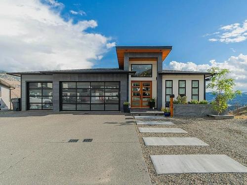 2304 Saddleback Drive, Kamloops, BC - Outdoor