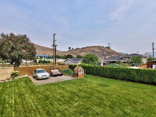 1095 Lincoln Crt, Kamloops, BC - Outdoor