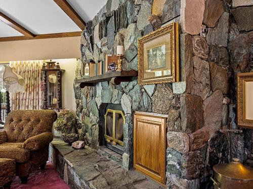 2690 Garcia Street, Merritt, BC - Indoor With Fireplace