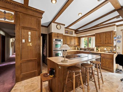 2690 Garcia Street, Merritt, BC - Indoor Photo Showing Kitchen