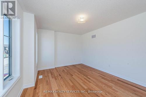 2 Tamworth Terrace, Barrie, ON - Indoor Photo Showing Other Room