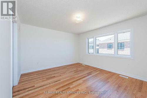 2 Tamworth Terrace, Barrie, ON - Indoor Photo Showing Other Room