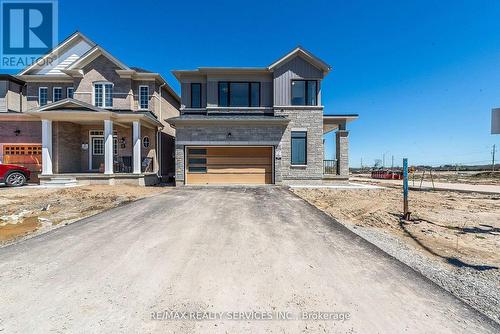 2 Tamworth Terrace, Barrie, ON - Outdoor With Facade