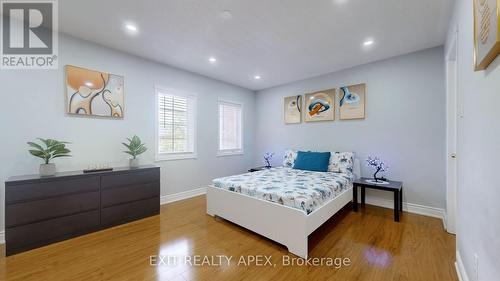 19 Monaco Court, Brampton (Fletcher'S Meadow), ON - Indoor Photo Showing Bedroom