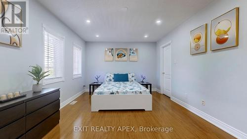 19 Monaco Court, Brampton (Fletcher'S Meadow), ON - Indoor Photo Showing Bedroom