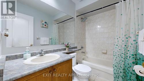 19 Monaco Court, Brampton (Fletcher'S Meadow), ON - Indoor Photo Showing Bathroom