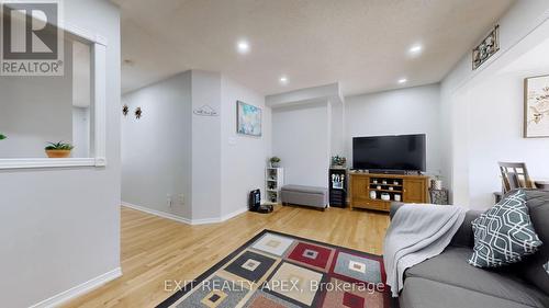 19 Monaco Court, Brampton (Fletcher'S Meadow), ON - Indoor