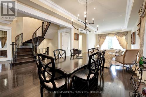 15 Day Lily Crescent, Richmond Hill, ON - Indoor Photo Showing Dining Room