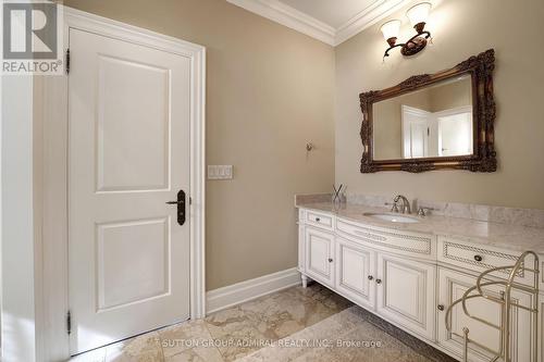 15 Day Lily Crescent, Richmond Hill, ON - Indoor Photo Showing Bathroom