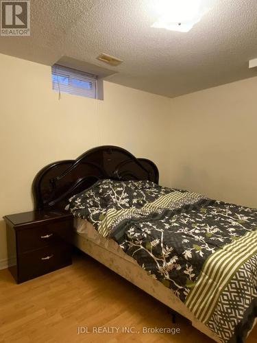 394 Highglen Avenue, Markham (Middlefield), ON - Indoor Photo Showing Bedroom