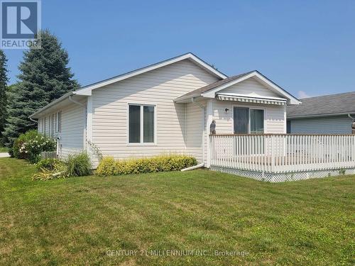 74 Pennsylvania Avenue, Wasaga Beach, ON - Outdoor