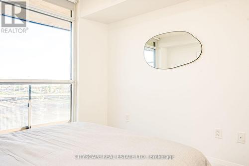 809 - 30 Gibbs Road S, Toronto (Islington-City Centre West), ON - Indoor Photo Showing Bedroom