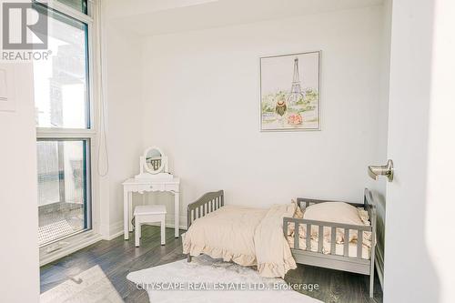 809 - 30 Gibbs Road S, Toronto (Islington-City Centre West), ON - Indoor Photo Showing Bedroom