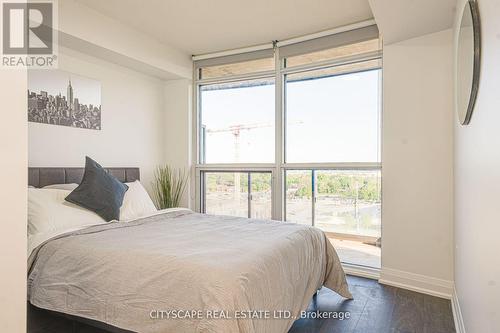 809 - 30 Gibbs Road S, Toronto (Islington-City Centre West), ON - Indoor Photo Showing Bedroom