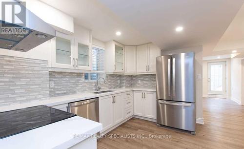 Bsmt - 1266 Mcphedran Point, Milton (Ford), ON - Indoor Photo Showing Kitchen With Upgraded Kitchen