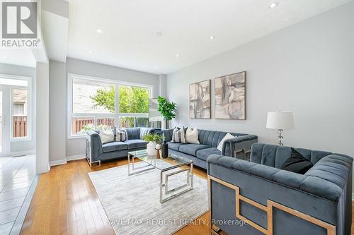 3493 Mcdowell Drive, Mississauga (Churchill Meadows), ON - Indoor Photo Showing Living Room