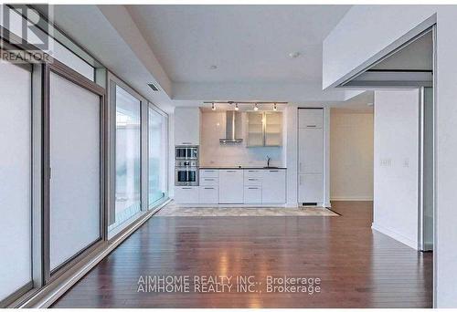 2307 - 14 York Street, Toronto (Waterfront Communities), ON - Indoor Photo Showing Kitchen