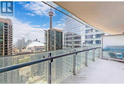 2307 - 14 York Street, Toronto (Waterfront Communities), ON - Outdoor