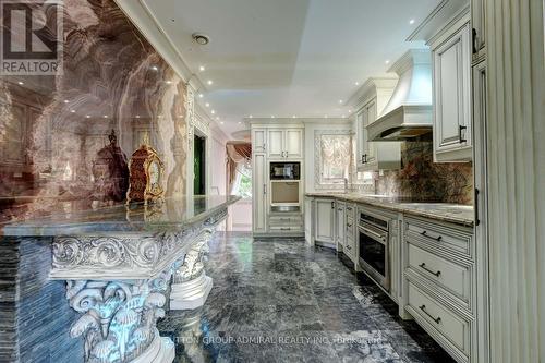 300 Hendon Avenue, Toronto (Newtonbrook West), ON - Indoor Photo Showing Kitchen With Upgraded Kitchen