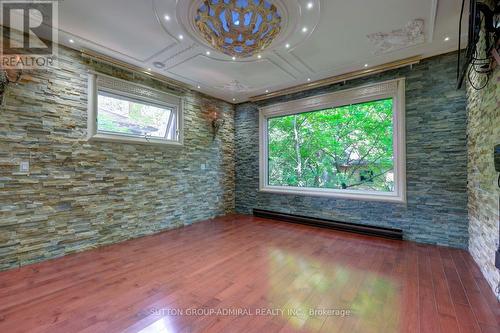 300 Hendon Avenue, Toronto (Newtonbrook West), ON - Indoor Photo Showing Other Room