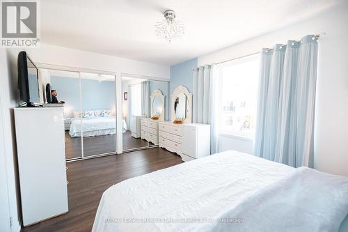 102 - 3108 Eglinton Avenue W, Mississauga (Churchill Meadows), ON - Indoor Photo Showing Bedroom