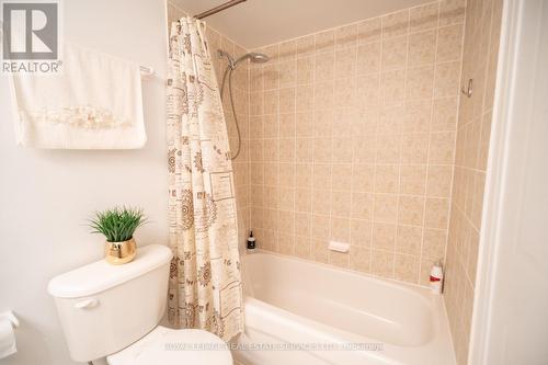 102 - 3108 Eglinton Avenue W, Mississauga (Churchill Meadows), ON - Indoor Photo Showing Bathroom