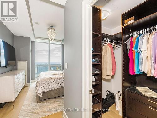 5104 - 65 Bremner Boulevard, Toronto (Waterfront Communities), ON - Indoor Photo Showing Bedroom