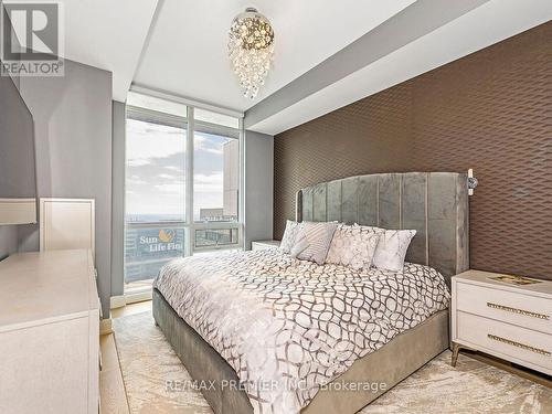 5104 - 65 Bremner Boulevard, Toronto (Waterfront Communities), ON - Indoor Photo Showing Bedroom