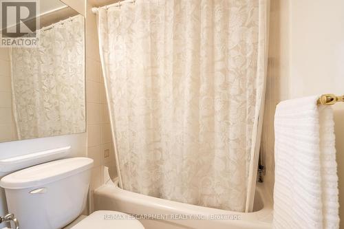 504 - 2900 Battleford Road, Mississauga (Meadowvale), ON - Indoor Photo Showing Bathroom