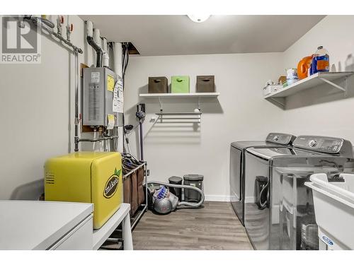 4016 Knight Crescent, Prince George, BC - Indoor Photo Showing Laundry Room