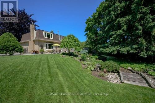 2262 Bonnylyn Court, Oakville (Eastlake), ON - Outdoor