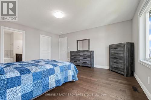 163 Byers Street, London, ON - Indoor Photo Showing Bedroom