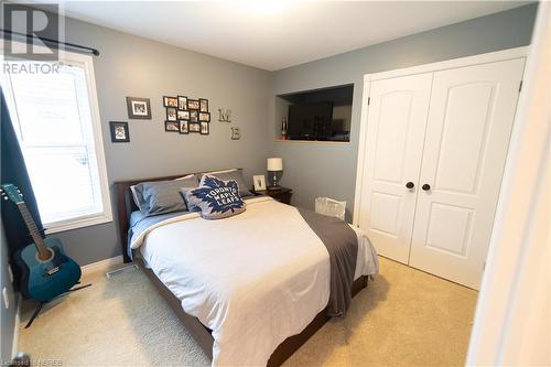 2585 Connaught Avenue, North Bay, ON - Indoor Photo Showing Bedroom