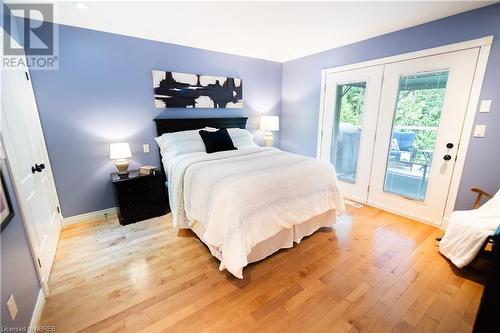 2585 Connaught Avenue, North Bay, ON - Indoor Photo Showing Bedroom