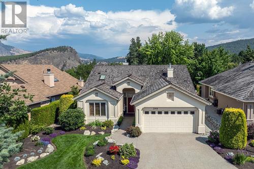 3989 Gallaghers Parkland Drive, Kelowna, BC - Outdoor With Facade