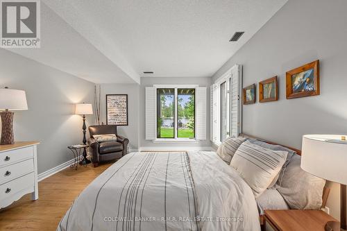 40 Navigators Trail, Kawartha Lakes (Bobcaygeon), ON - Indoor Photo Showing Bedroom