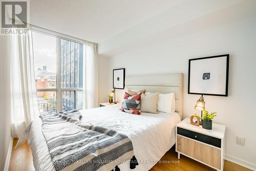 801 - 75 Dalhousie Street N, Toronto (Church-Yonge Corridor), ON - Indoor Photo Showing Bedroom