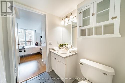 801 - 75 Dalhousie Street N, Toronto (Church-Yonge Corridor), ON - Indoor Photo Showing Bathroom