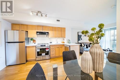 801 - 75 Dalhousie Street N, Toronto (Church-Yonge Corridor), ON - Indoor Photo Showing Kitchen