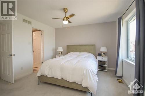 552 Lakeridge Drive, Ottawa, ON - Indoor Photo Showing Bedroom