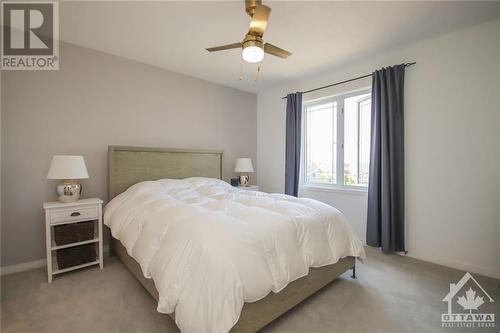 552 Lakeridge Drive, Ottawa, ON - Indoor Photo Showing Bedroom