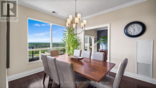 1403 - 240 Villagewalk Boulevard, London, ON - Indoor Photo Showing Dining Room