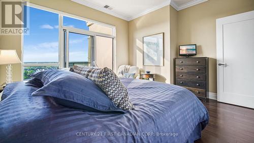 1403 - 240 Villagewalk Boulevard, London, ON - Indoor Photo Showing Bedroom