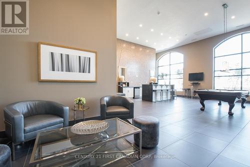 1403 - 240 Villagewalk Boulevard, London, ON - Indoor Photo Showing Other Room