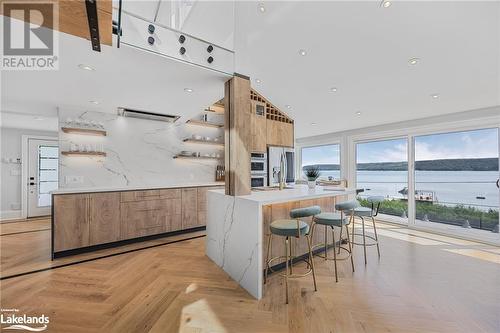 237 West Shore Drive, Tiny, ON - Indoor Photo Showing Kitchen