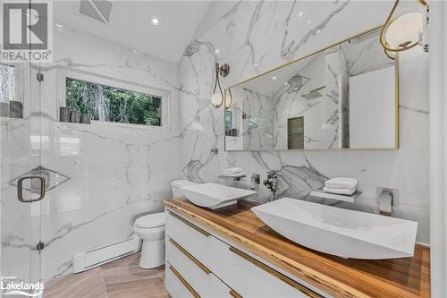 237 West Shore Drive, Tiny, ON - Indoor Photo Showing Bathroom