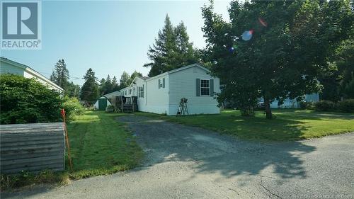 28 Wood Avenue, Lincoln, NB - Outdoor