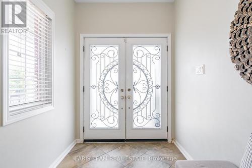 22 Commonwealth Road, Barrie (Innis-Shore), ON - Indoor Photo Showing Other Room