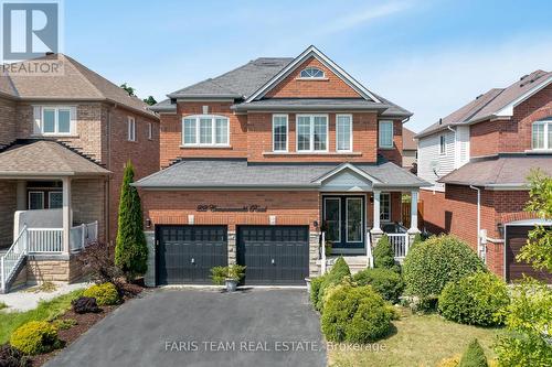 22 Commonwealth Road, Barrie (Innis-Shore), ON - Outdoor With Facade