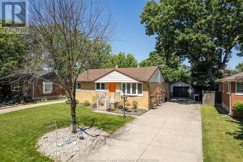 3296 Mckay Avenue, Windsor, ON - Outdoor